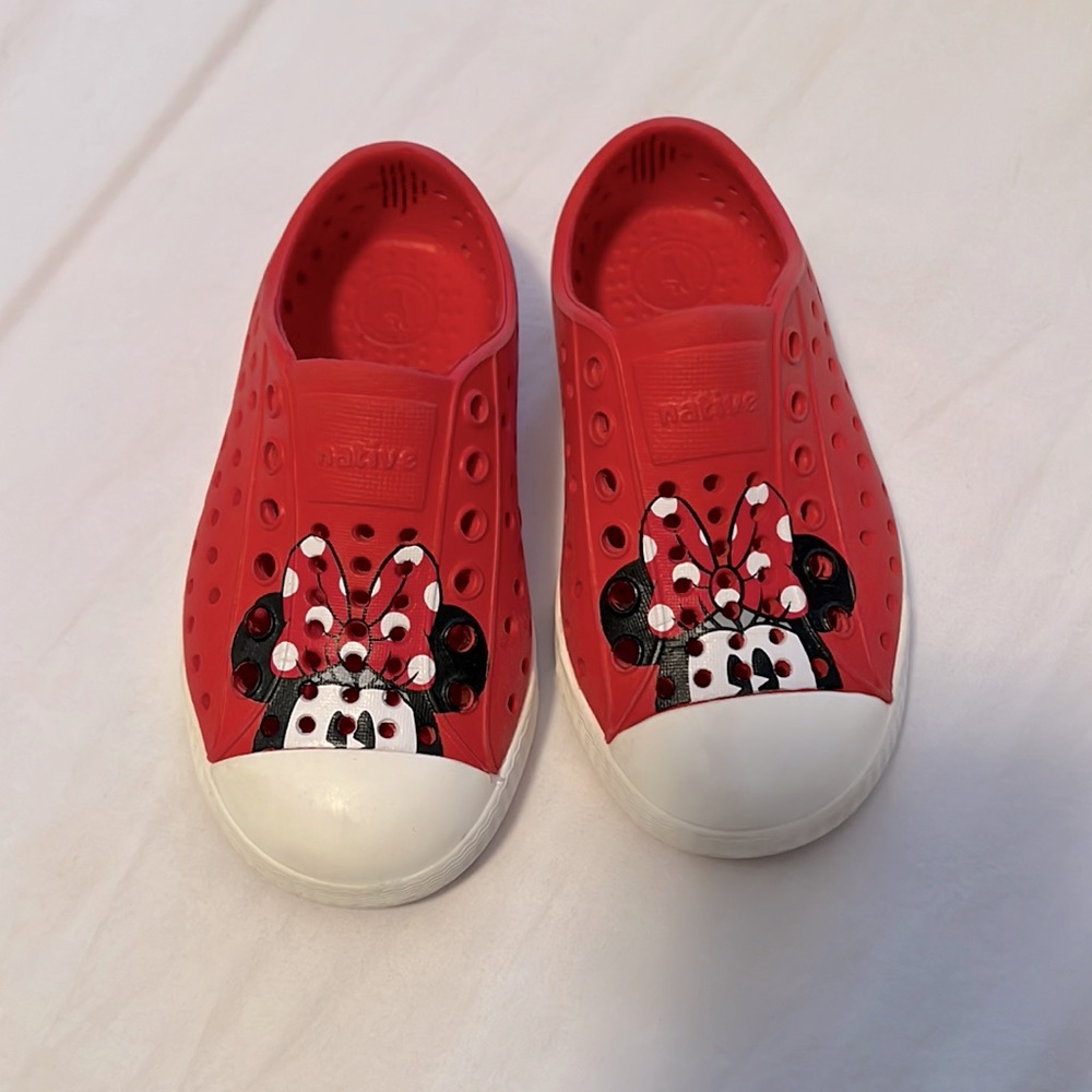 Minnie Native shoes size toddler 7